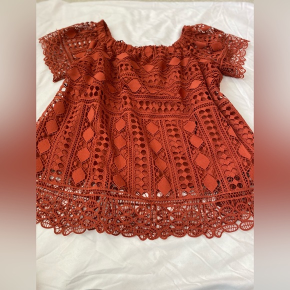 Off the shoulder lace top - Picture 4 of 6